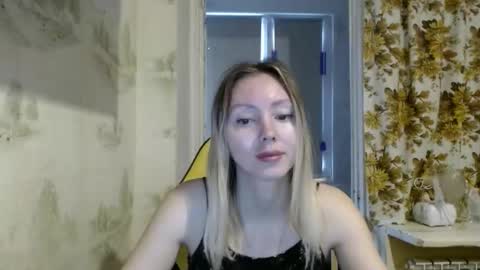 Alice smiles online show from 7, 4, 2026