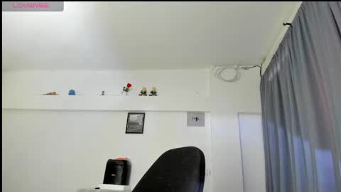 Alice thompsonx online show from 22, 9, 2025