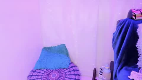 Alice  online show from 1, 3, 2025