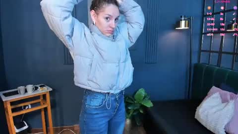 Alice and Asia online show from 21, 6, 2026