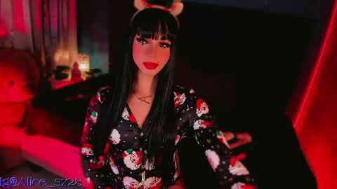 Alice online show from 30, 11, 2025