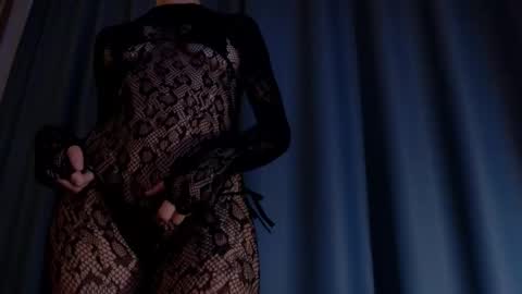 Your sweet Alice INST alicebellies online show from 4, 3, 2026