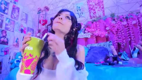     online show from 27, 4, 2026