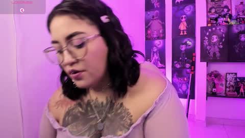 Alice Brinck online show from 10, 10, 2025