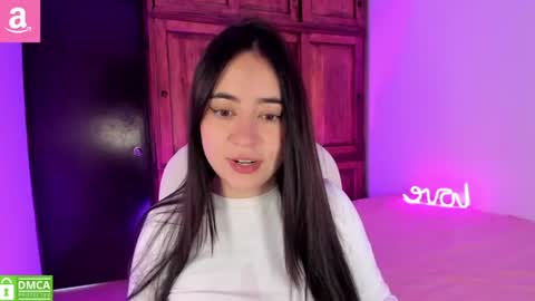 Snapshot of alicee_2 chatting on 20, 7, 2026 Aliceee .. 97YP9VWGZHrefnav wishlist lists 1 online show from 20, 7, 2026