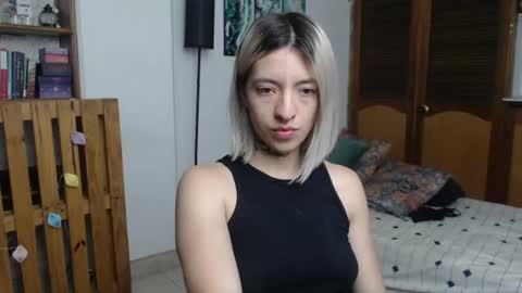 alicee_logan_ online show from 8, 7, 2026