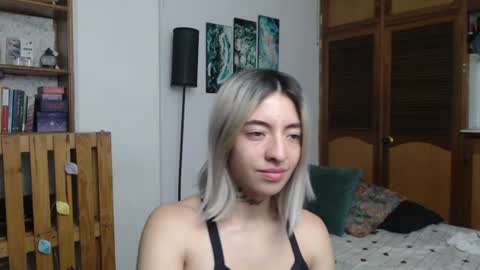 alicee_logan_ online show from 17, 7, 2026