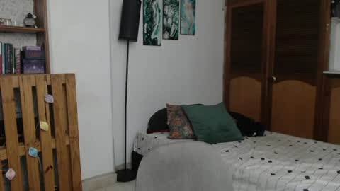 alicee_logan_ online show from 2, 8, 2026