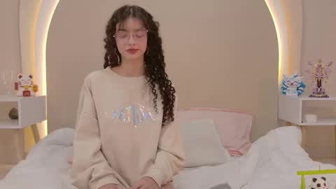 alice online show from 25, 4, 2026