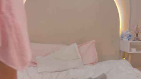 Snapshot of alicee_rodriguez chatting on 2, 5, 2026 alice online show from 2, 5, 2026
