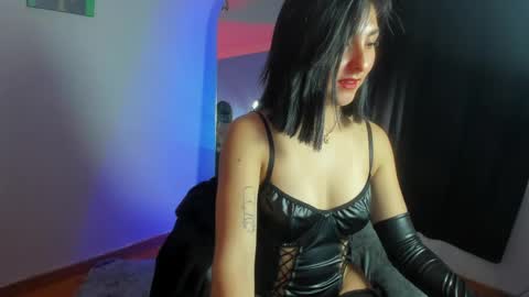 Snapshot of alicee_roos chatting on 19, 5, 2026 Alice online show from 19, 5, 2026