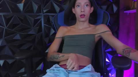 Alice Salvatore online show from 12, 3, 2026