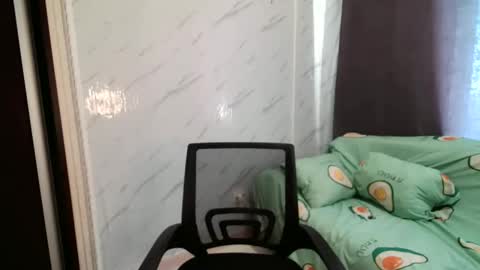 Snapshot of aliceehottie chatting on 14, 9, 2025 AliceeHottie online show from 14, 9, 2025