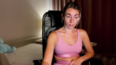 Snapshot of aliceevan chatting on 30, 5, 2026 Daniella online show from 30, 5, 2026