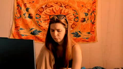 Alice online show from 23, 4, 2026