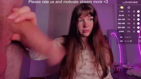 Snapshot of alicekaneky_xx chatting on 7, 10, 2025 Alice 19 Kaneky 19 online show from 7, 10, 2025