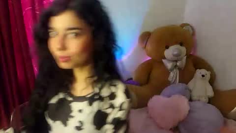 Snapshot of alicekingdom chatting on 11, 6, 2026 Alicekingdom online show from 11, 6, 2026