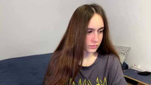 alicekollt online show from 24, 4, 2026