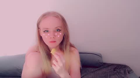 Snapshot of alicenya chatting on 9, 6, 2026 Alice online show from 9, 6, 2026