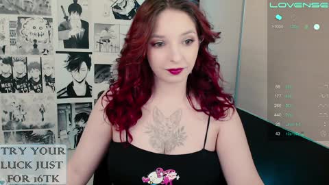 aliceriddle1 online show from 5, 1, 2025