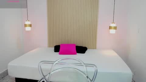 AliceRoss online show from 1, 5, 2026