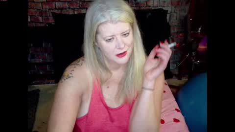 Snapshot of alicescuriosity chatting on 15, 2, 2025 Alices Curiosity online show from 15, 2, 2025