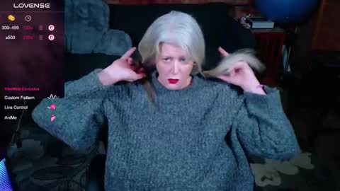 Snapshot of alicescuriosity chatting on 16, 10, 2025 Alices Curiosity online show from 16, 10, 2025