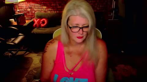 Snapshot of alicescuriosity chatting on 17, 2, 2026 Alices Curiosity online show from 17, 2, 2026