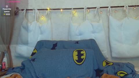 Snapshot of alicewoolfy chatting on 12, 12, 2024 AliceWoolfy online show from 12, 12, 2024