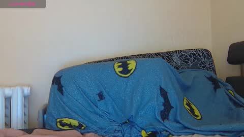 Snapshot of alicewoolfy chatting on 18, 11, 2025 AliceWoolfy online show from 18, 11, 2025