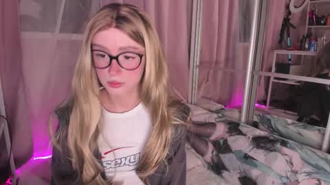 from wonderland online show from 5, 2, 2026