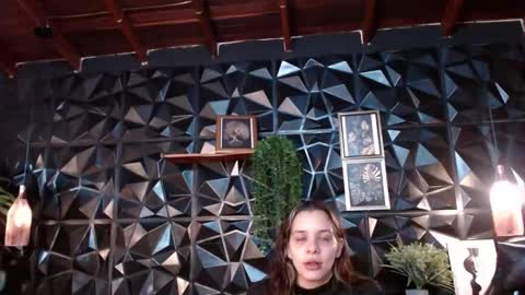 Snapshot of alicia_colton chatting on 12, 3, 2026 Alicia online show from 12, 3, 2026