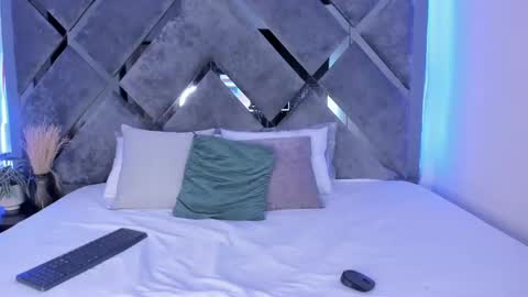 Alice  online show from 7, 1, 2025