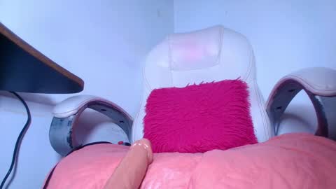 Alicia Kyse  online show from 3, 1, 2025