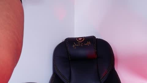 Alicia Kyse  online show from 25, 7, 2026