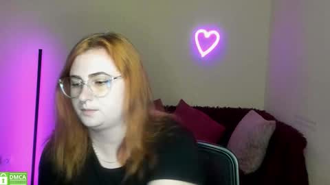 Snapshot of alicia_side_red chatting on 20, 9, 2025 Alicia online show from 20, 9, 2025