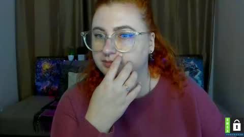 Snapshot of alicia_side_red chatting on 13, 10, 2025 Alicia online show from 13, 10, 2025