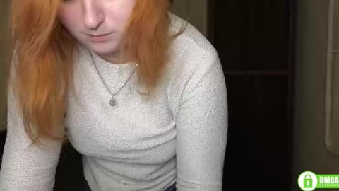 Snapshot of alicia_side_red chatting on 29, 10, 2025 Alicia online show from 29, 10, 2025