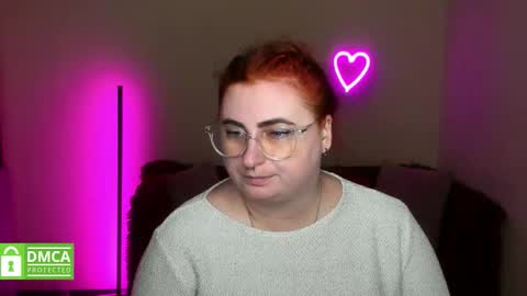 Snapshot of alicia_side_red chatting on 2, 11, 2025 Alicia online show from 2, 11, 2025