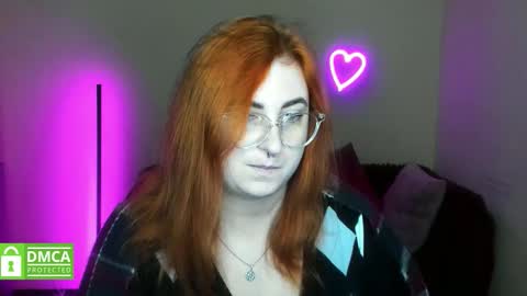 Snapshot of aliciaaared_kis chatting on 11, 11, 2025 Alicia online show from 11, 11, 2025