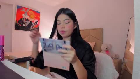 Snapshot of aliciabiden chatting on 5, 7, 2026 aliciabiden online show from 5, 7, 2026