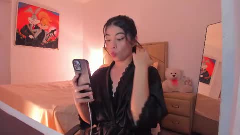 Snapshot of aliciabiden chatting on 10, 7, 2026 aliciabiden online show from 10, 7, 2026