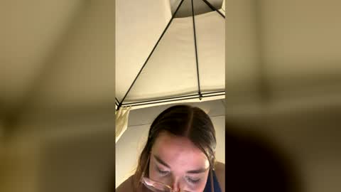 Alicia  online show from 8, 6, 2026