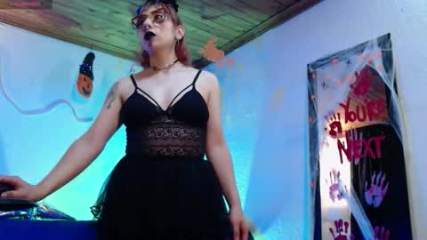  Alicia  online show from 31, 10, 2025