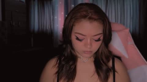 aliciawonderland__ online show from 6, 2, 2025