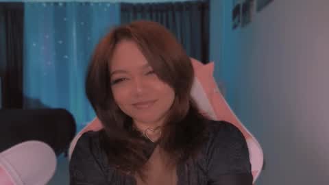 aliciawonderland__ online show from 21, 2, 2025
