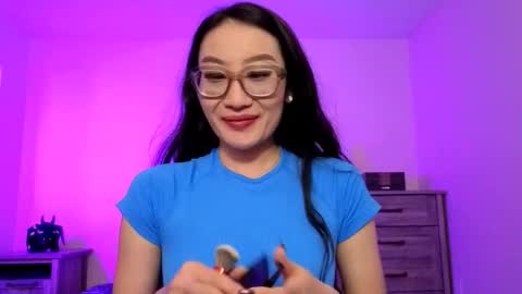 Snapshot of aliciaz3 chatting on 10, 10, 2025 Alicia Hebi online show from 10, 10, 2025