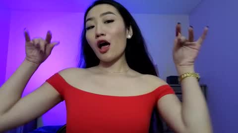 Snapshot of aliciaz3 chatting on 26, 10, 2025 Alicia Hebi online show from 26, 10, 2025