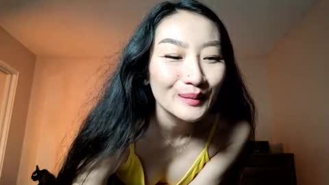 Snapshot of aliciaz3 chatting on 22, 11, 2025 Alicia Hebi online show from 22, 11, 2025