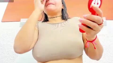 Snapshot of alicie_green chatting on 11, 6, 2026 im tutti online show from 11, 6, 2026
